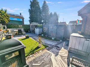 Photo 3- click for photo gallery